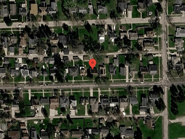 House image located at Freeport, IL 61032