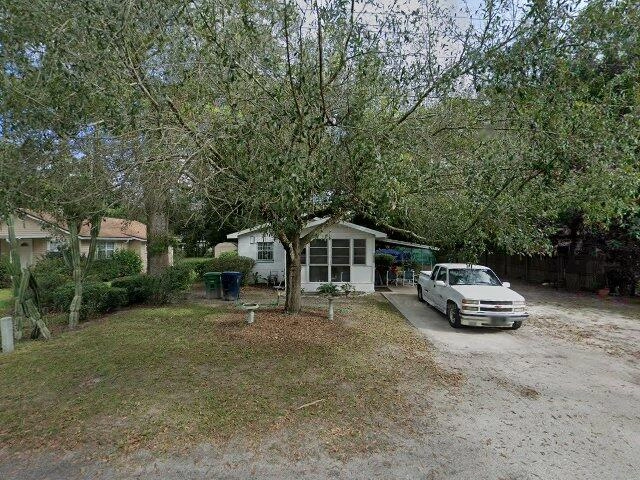House image located at Tampa, FL 33604