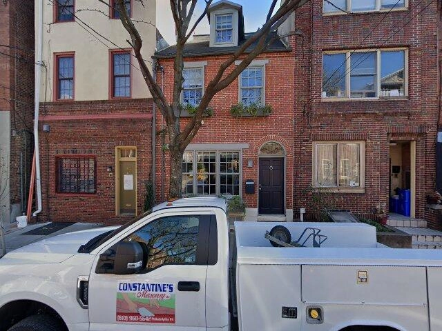 House image located at Philadelphia, PA 19147