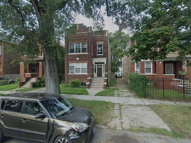 House image located at Chicago, IL 60617