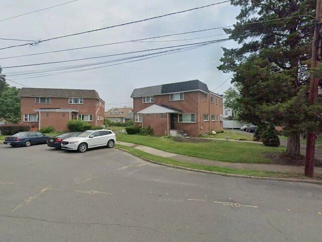 House image located at Trenton, NJ 08618