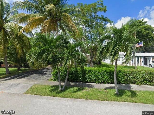 House image located at Miami, FL 33162