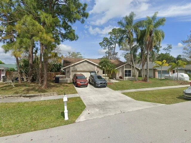 House image located at Wellington, FL 33414