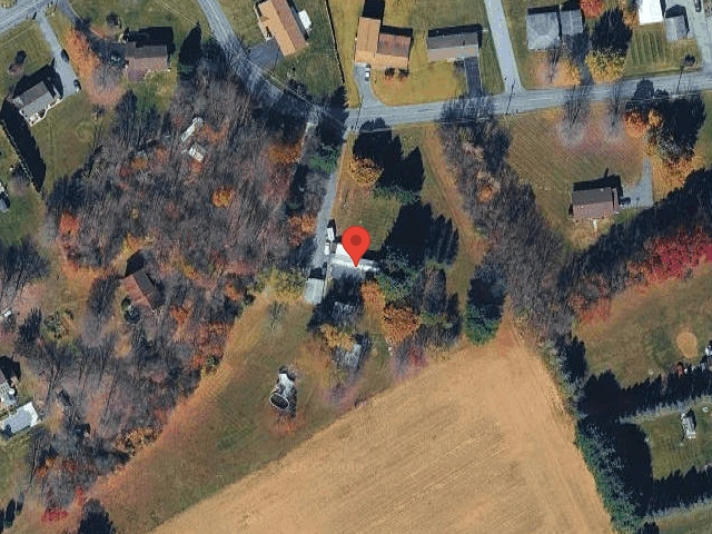 House image located at Walnutport, PA 18088