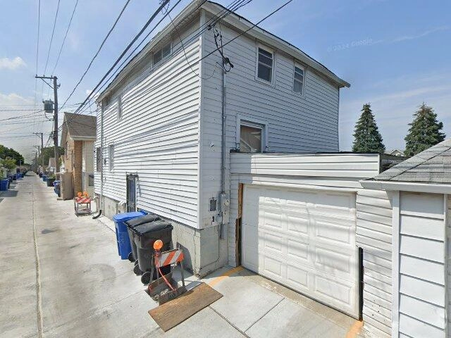 House image located at Chicago, IL 60641