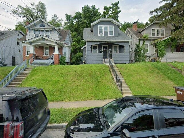 House image located at Cincinnati, OH 45212