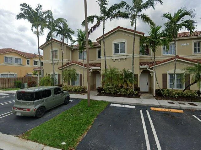 House image located at Miami, FL 33178