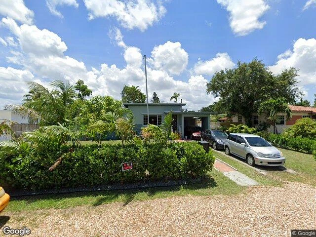 House image located at Miami, FL 33168