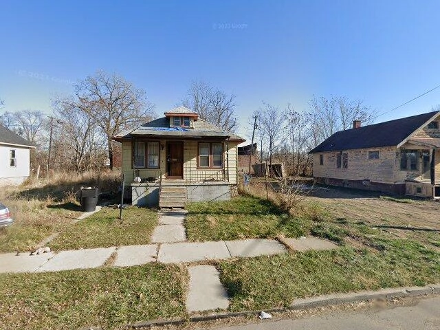 House image located at Detroit, MI 48204