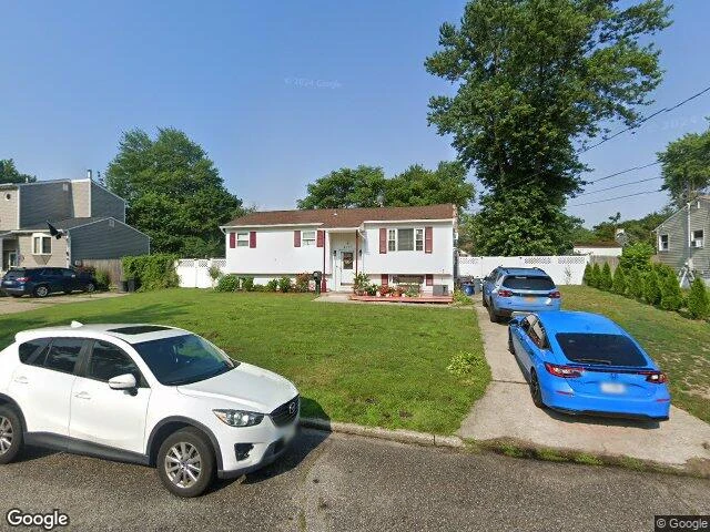 House image located at Medford, NY 11763