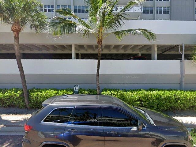 House image located at Hollywood, FL 33019