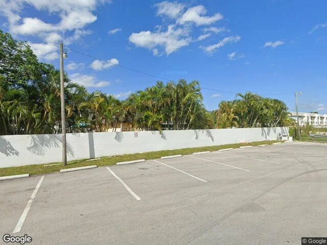 House image located at Lake Worth, FL 33461