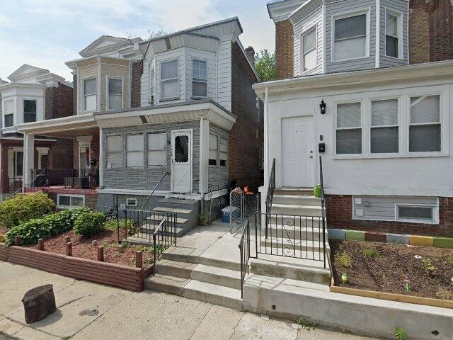 House image located at Philadelphia, PA 19141