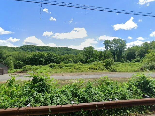 House image located at Wallingford, CT 06492