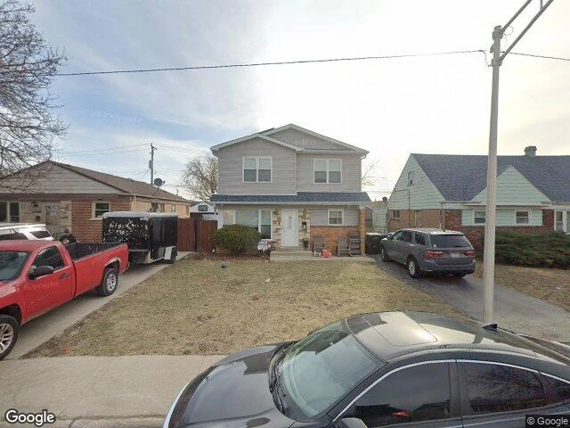 House image located at Chicago, IL 60652