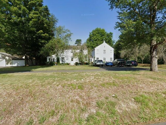 House image located at Simsbury, CT 06070