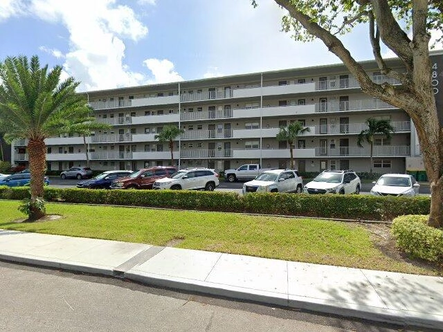 House image located at Hollywood, FL 33021