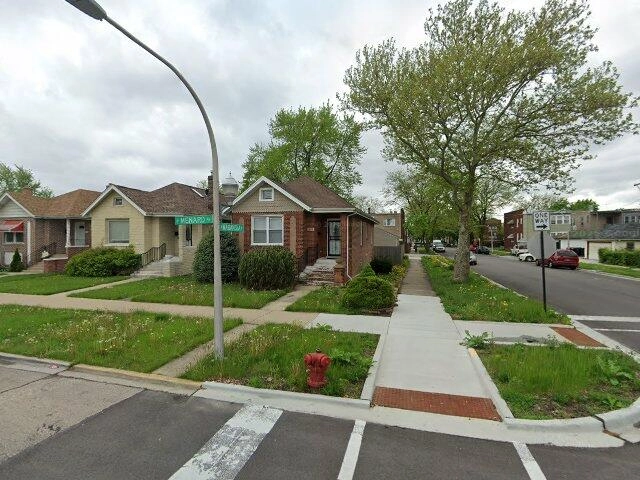 House image located at Chicago, IL 60639