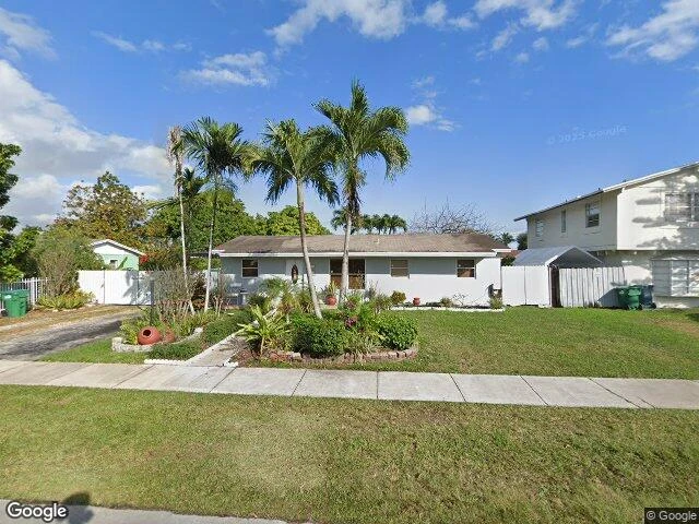 House image located at Miami, FL 33157