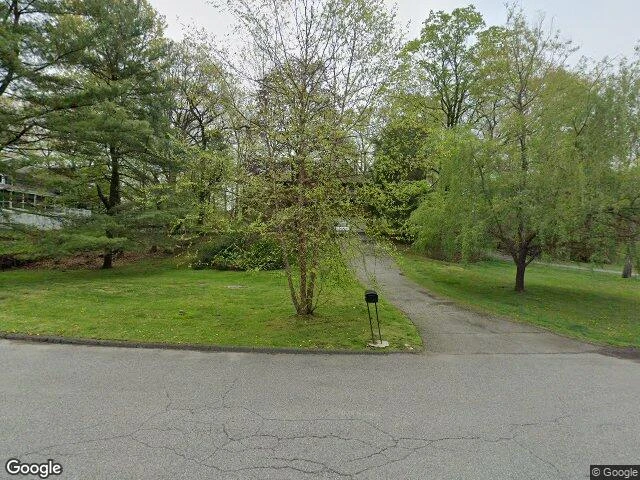 House image located at Cortlandt Manor, NY 10567