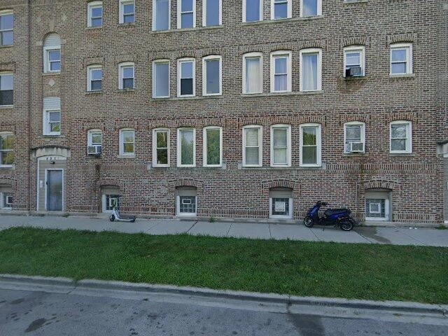 House image located at Chicago, IL 60621