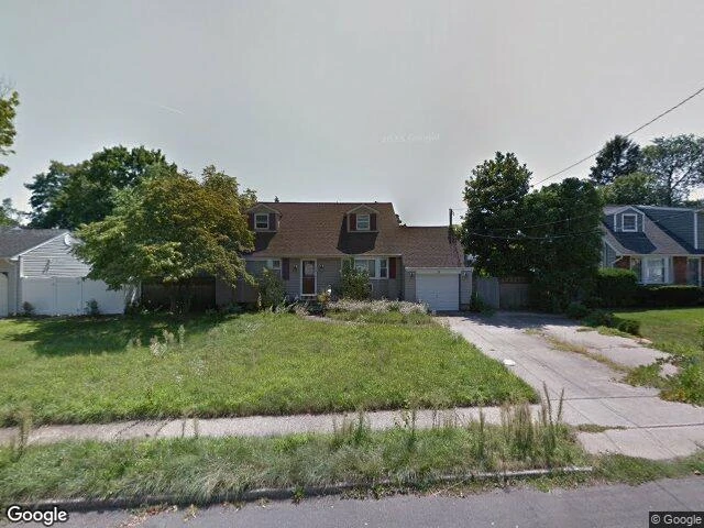House image located at North Babylon, NY 11703