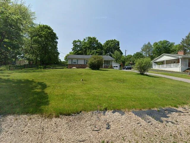 House image located at Douglassville, PA 19518