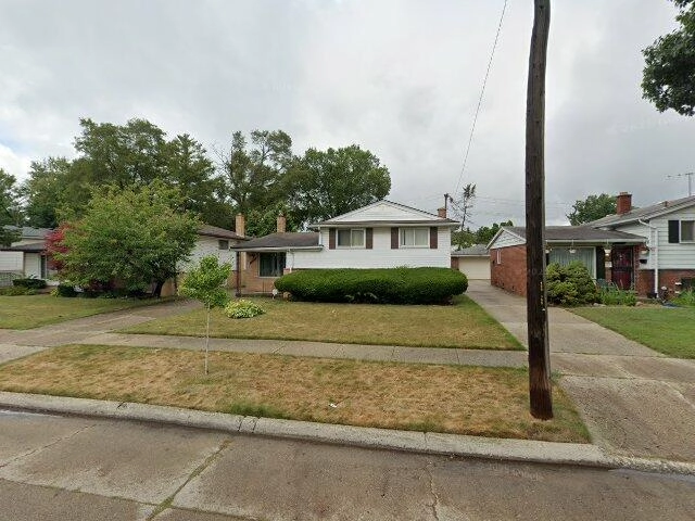 House image located at Detroit, MI 48219