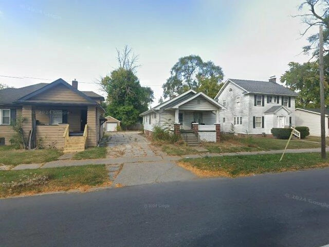 House image located at Saginaw, MI 48602