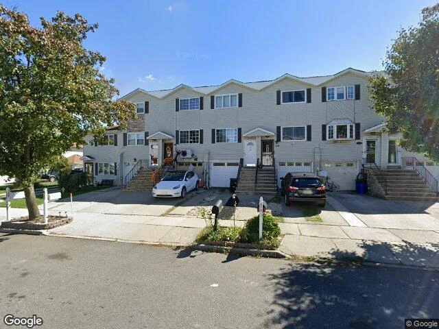House image located at Staten Island, NY 10306