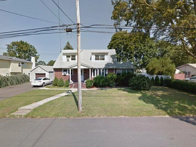 House image located at West Babylon, NY 11704