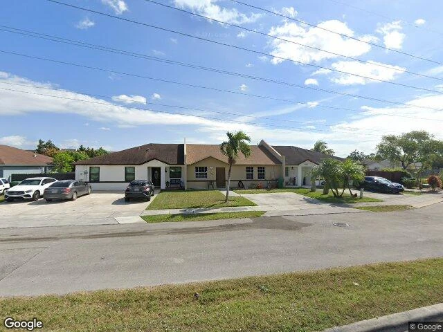 House image located at Miami, FL 33186