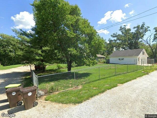 House image located at Creve Coeur, IL 61610