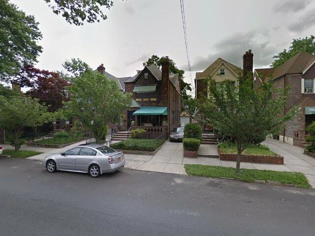House image located at Saint Albans, NY 11412