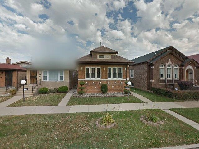 House image located at Chicago, IL 60619