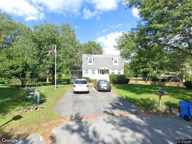 House image located at Methuen, MA 01844