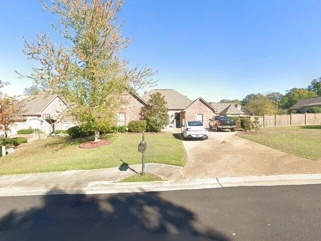 House image located at Canton, MS 39046