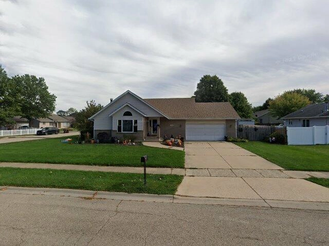 House image located at Belvidere, IL 61008