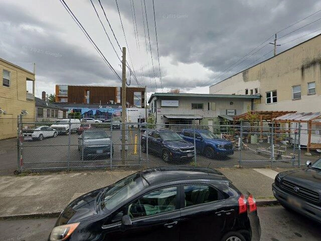 House image located at Portland, OR 97214