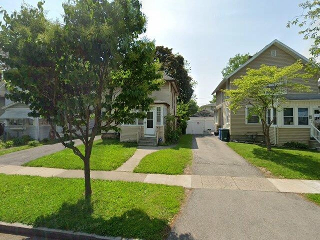 House image located at New Lebanon, OH 45345