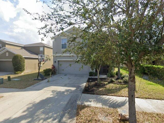 House image located at Ruskin, FL 33570