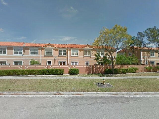 House image located at Hollywood, FL 33025