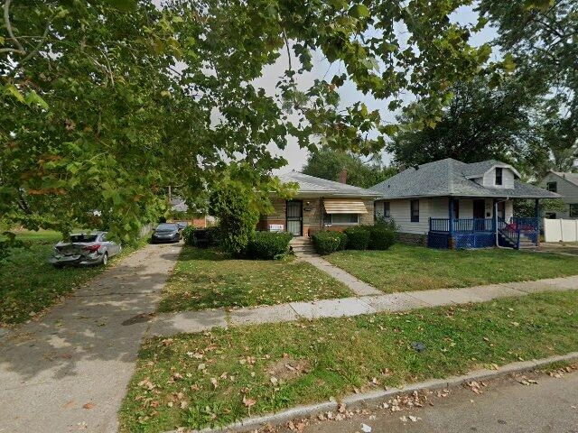 House image located at Highland Park, MI 48203