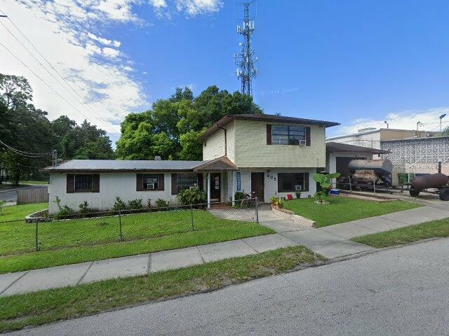 House image located at Tampa, FL 33604