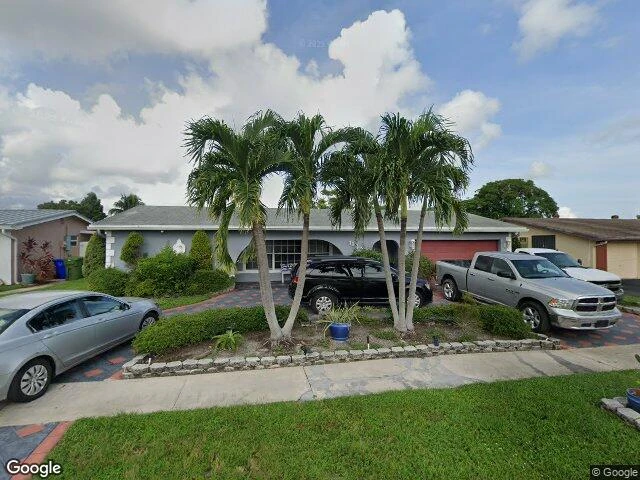 House image located at Hollywood, FL 33024