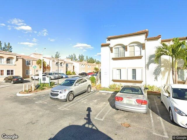 House image located at Miami, FL 33182