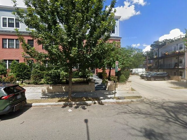 House image located at Washington, DC 20002