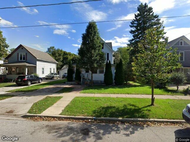 House image located at Aurora, IL 60505