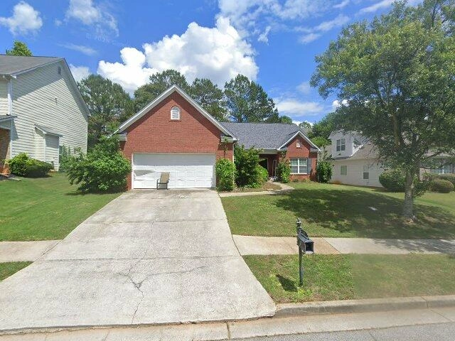 House image located at Newnan, GA 30265
