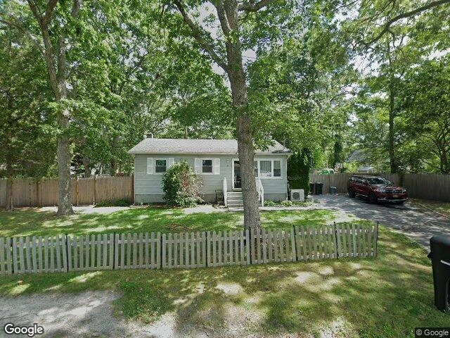 House image located at Mastic Beach, NY 11951